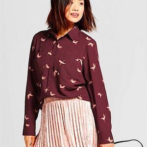 🔸️A New Day Burgundy Bird Print Button Front Long Sleeve Top Medium